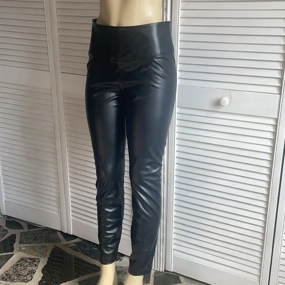 WHBM Vegan Leather Runway Legging Size 14 - Picture 7 of 12